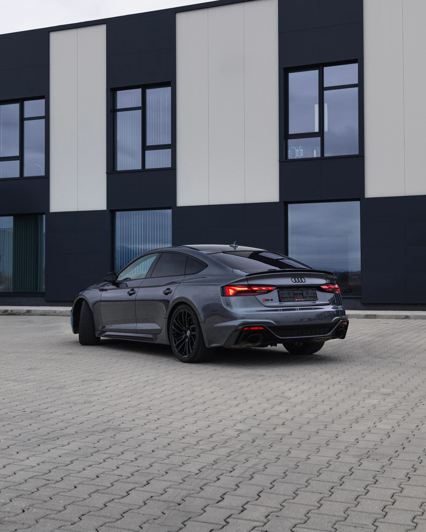 Audi Rs5 Sportback 2.9 TFSI Carbon Ceramic - изображение 3