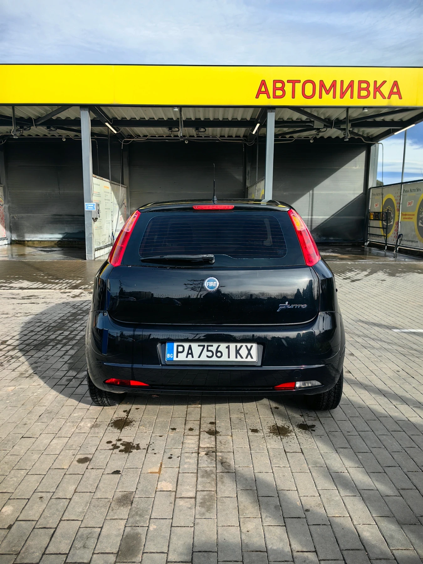 Fiat Punto  GRANDE PUNTO 1.4i - изображение 7