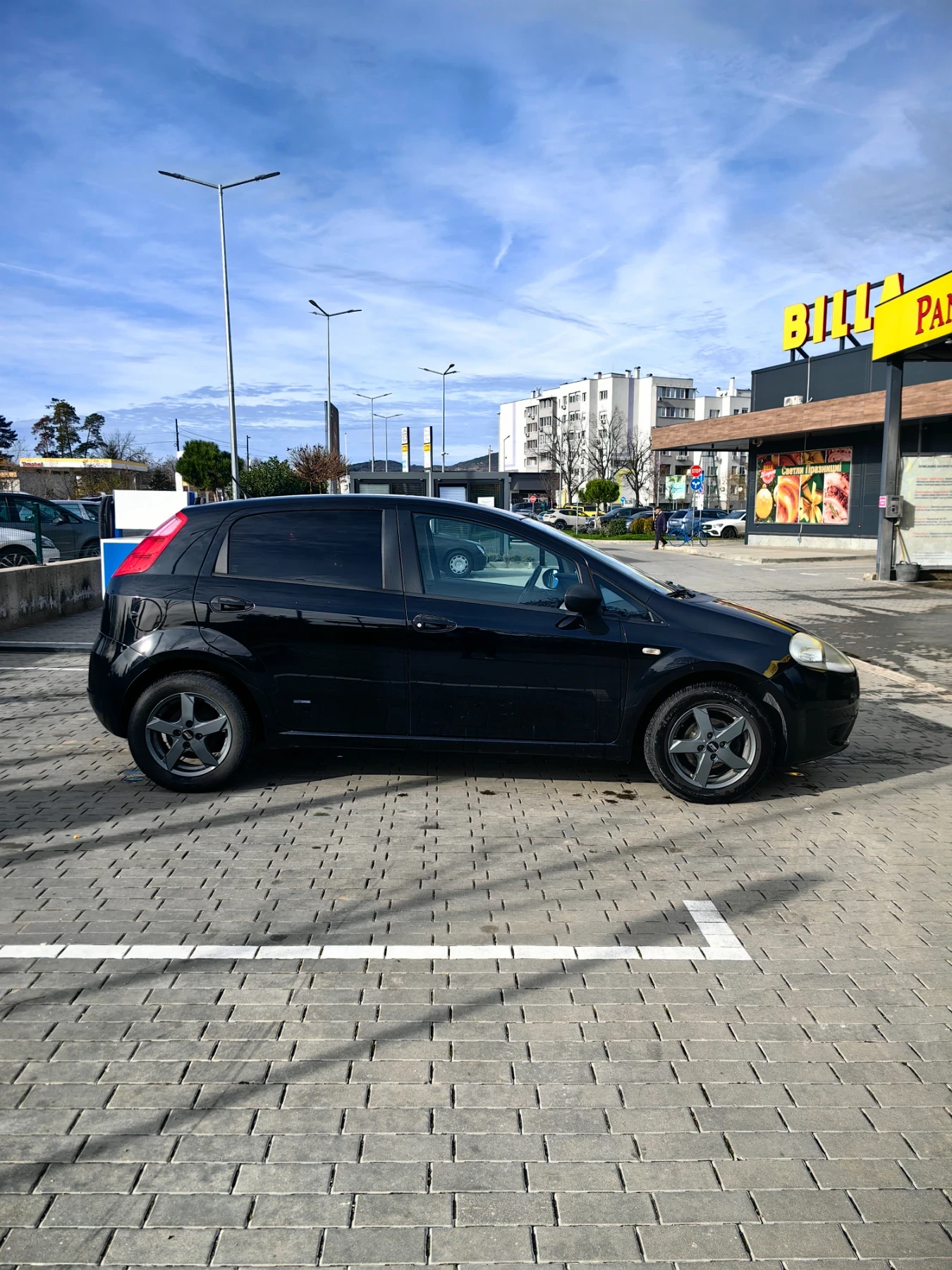 Fiat Punto  GRANDE PUNTO 1.4i - изображение 3