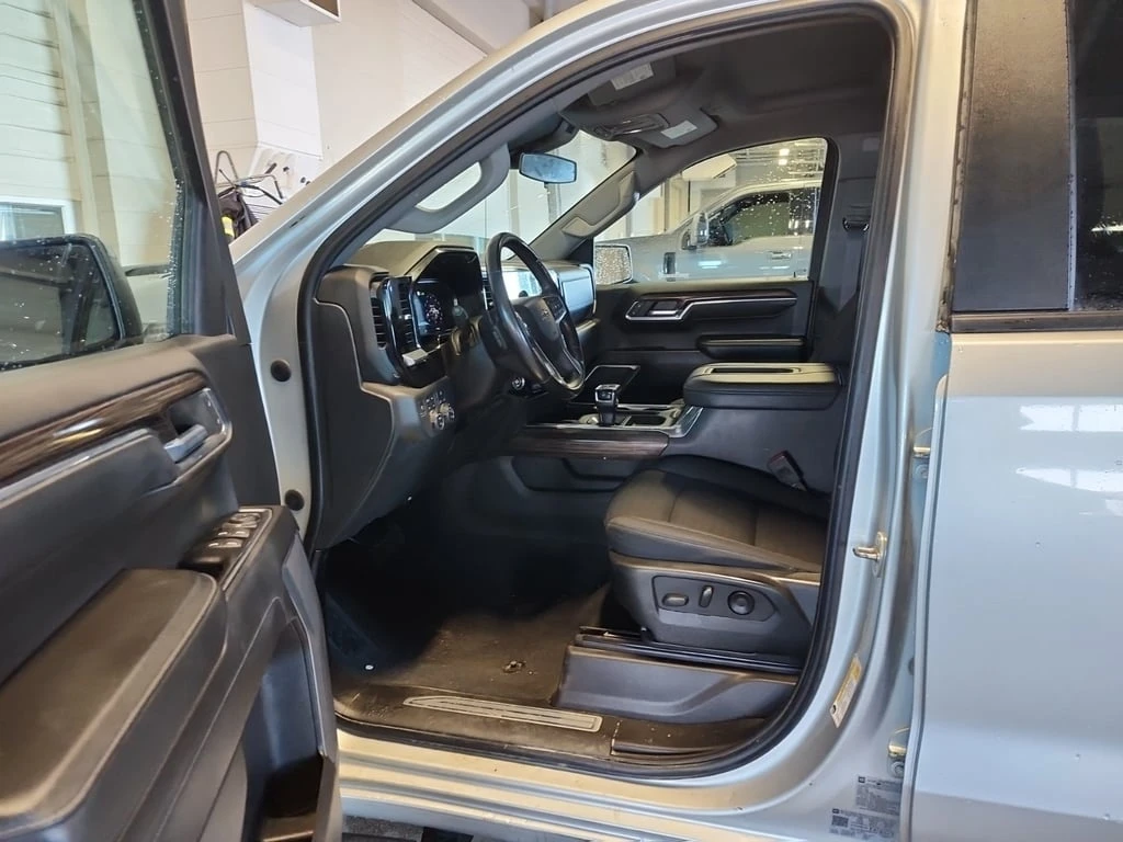 Chevrolet Silverado * 4WD Crew Cab 157" LT Trail Boss * CARFAX * � | Mobile.bg � ����������� 5