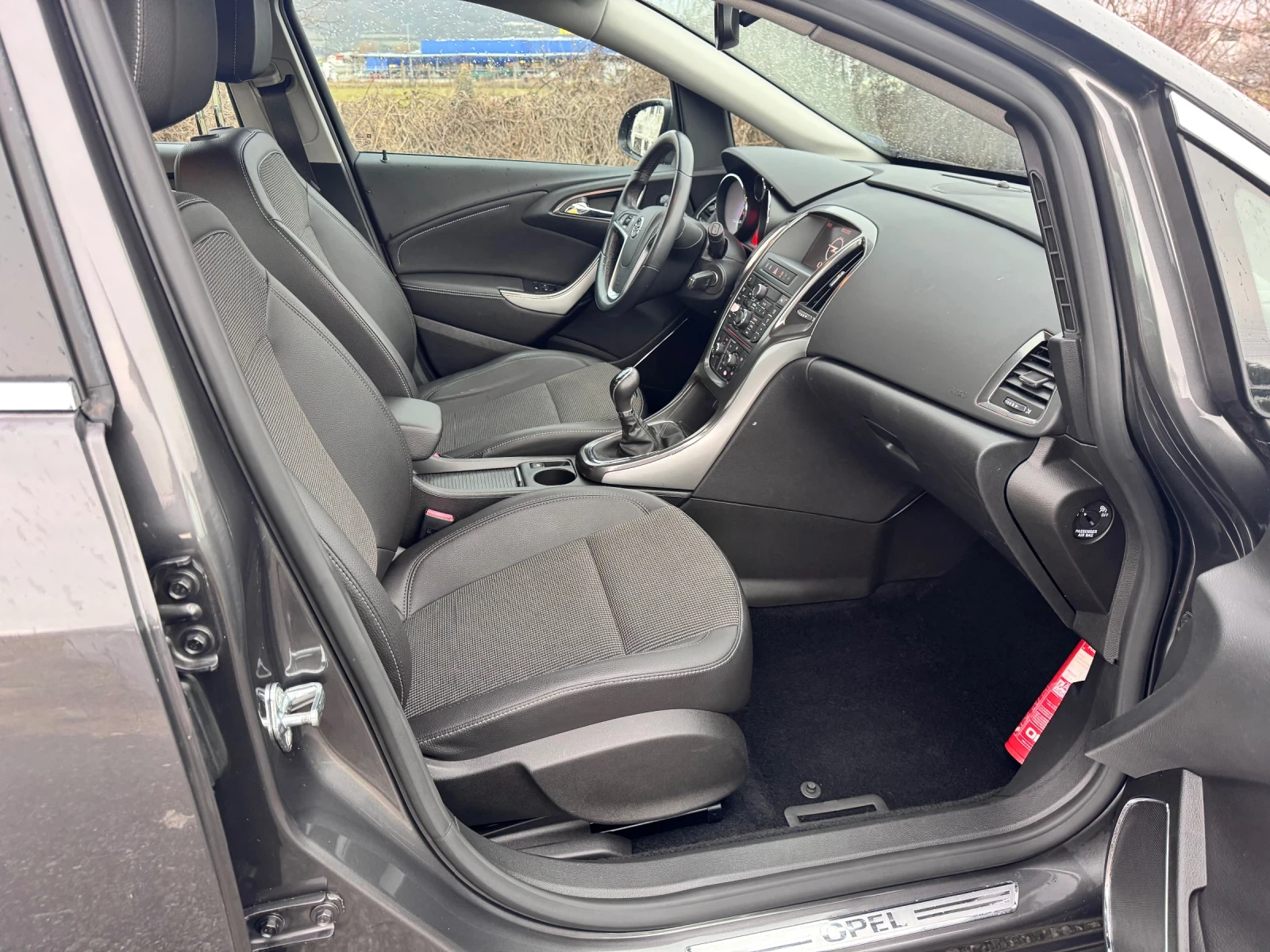 Opel Astra 1.6i cosmo 195�/��� | Mobile.bg � ����������� 13