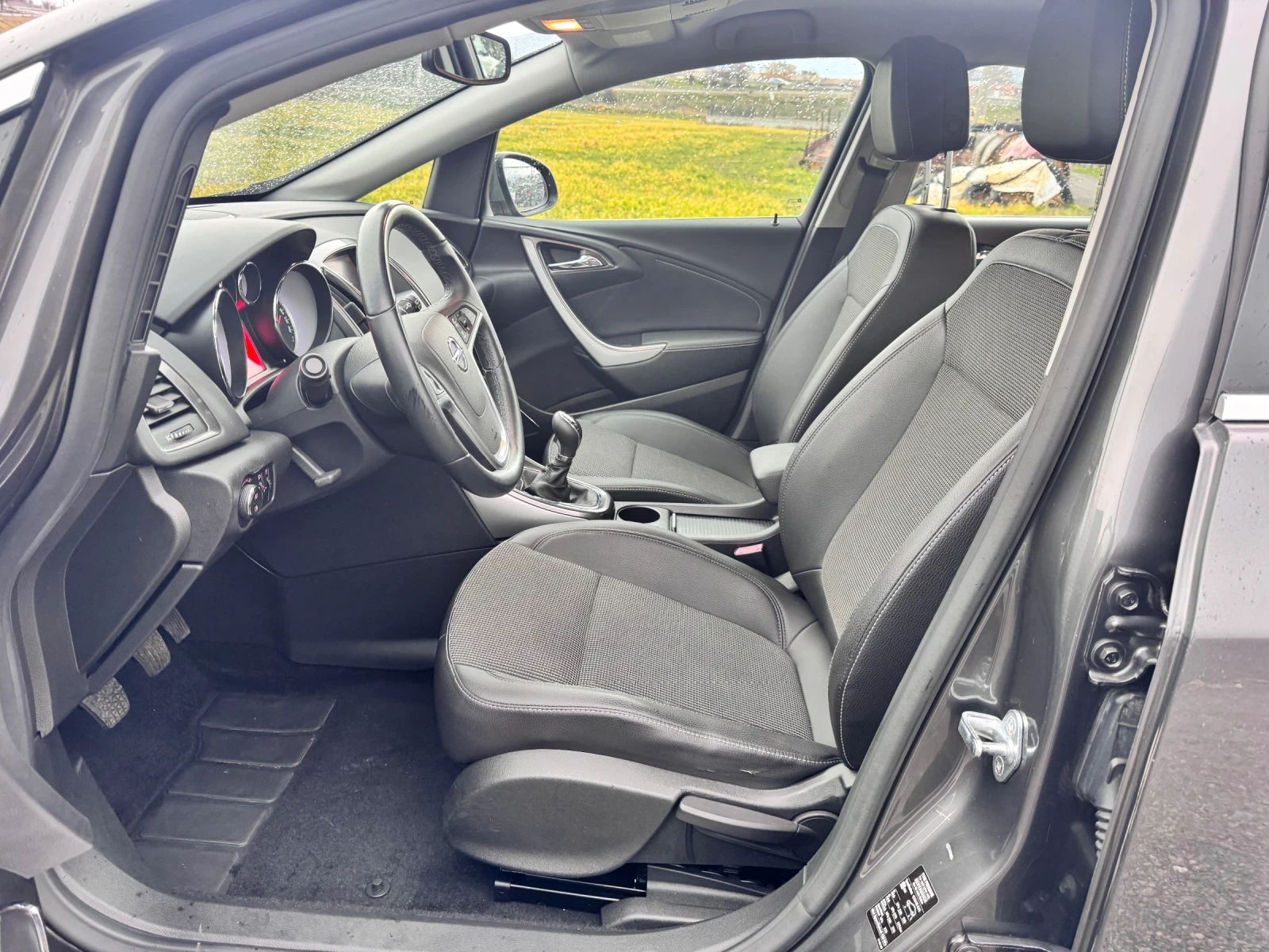 Opel Astra 1.6i cosmo 195�/��� | Mobile.bg � ����������� 9