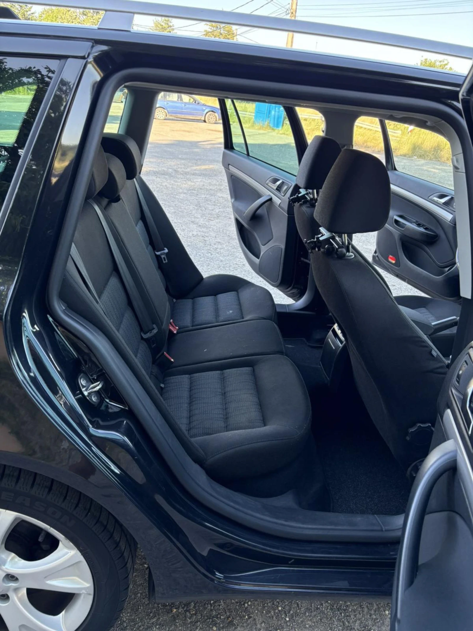 Skoda Octavia 1.2 tsi Elegance  - изображение 7