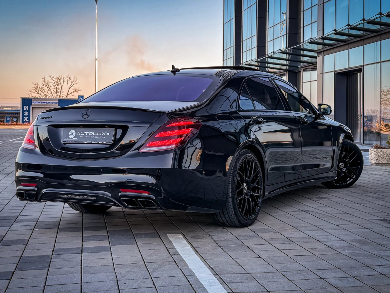 Mercedes-Benz S 500 S63 AMG OPTIC/Designo/3xTV/CARBON/NIGHT/BURM/FULL, снимка 6 - Автомобили и джипове - 53709539