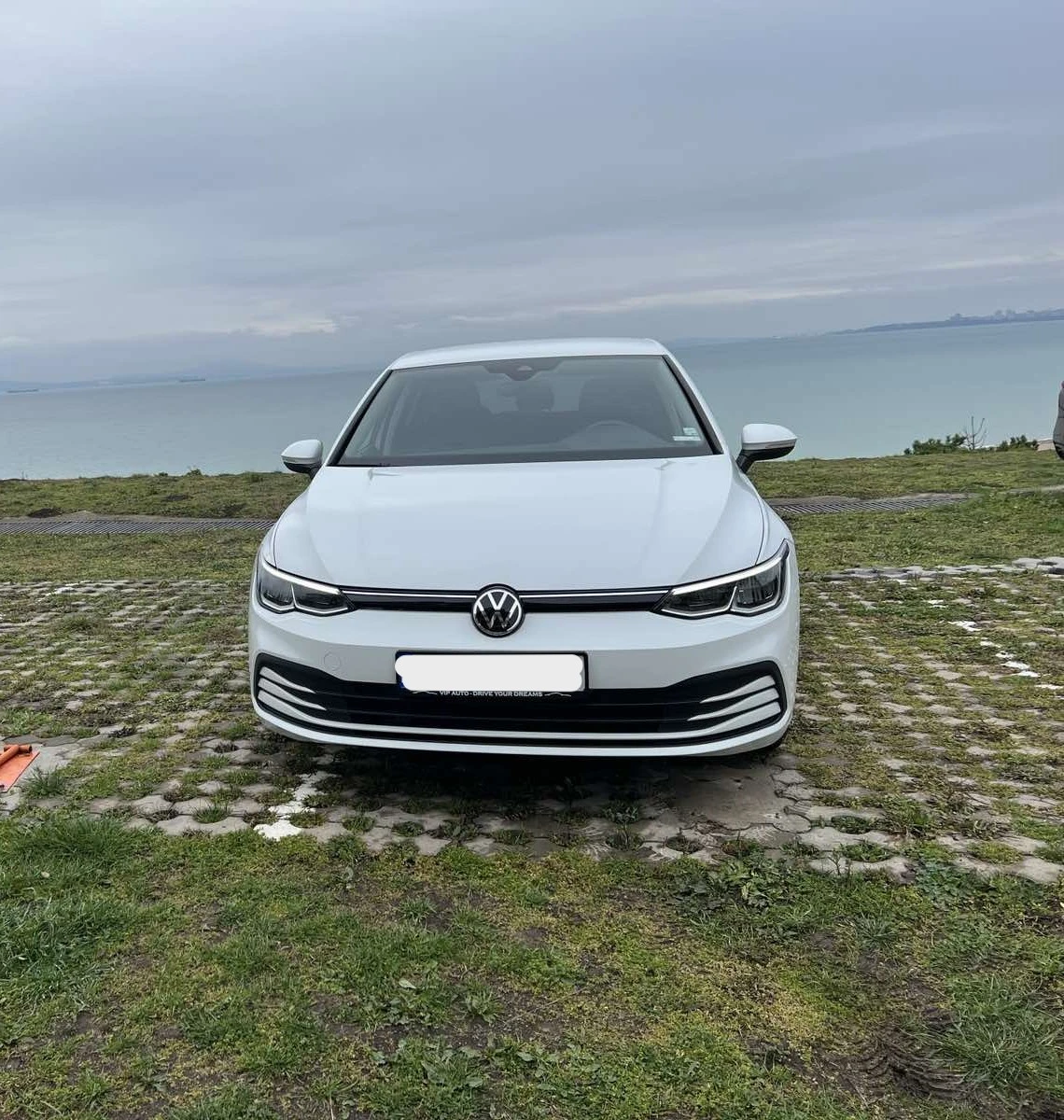 VW Golf Life New 2.0 TDI | Auto.bg — изображение 1