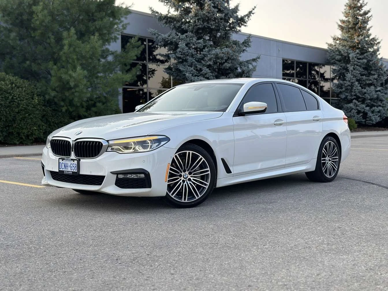 BMW 530 i M SPORT CARFAX, снимка 5 - Автомобили и джипове - 54148747