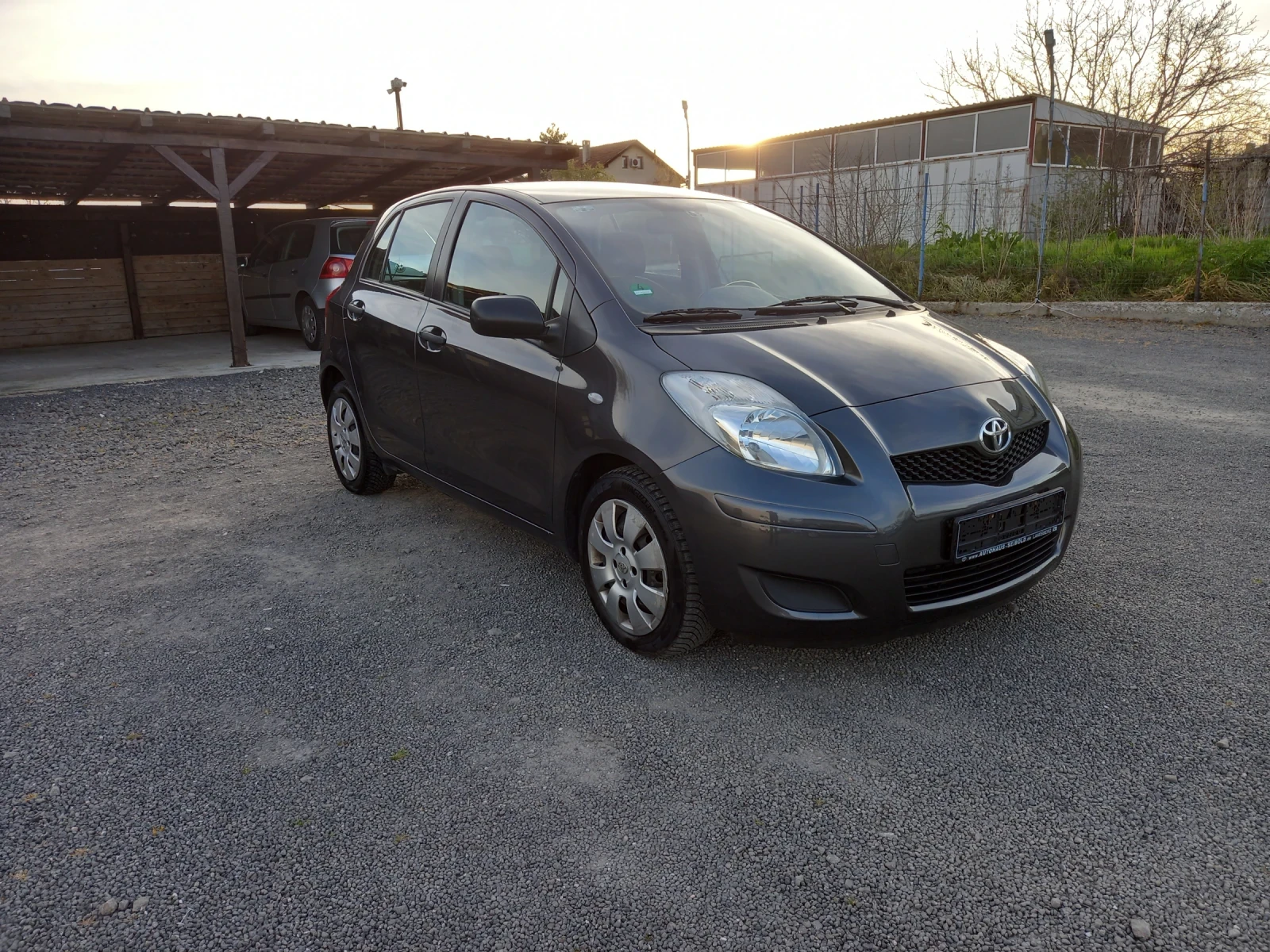 Toyota Yaris 1.33vvti | Mobile.bg � ����������� 2
