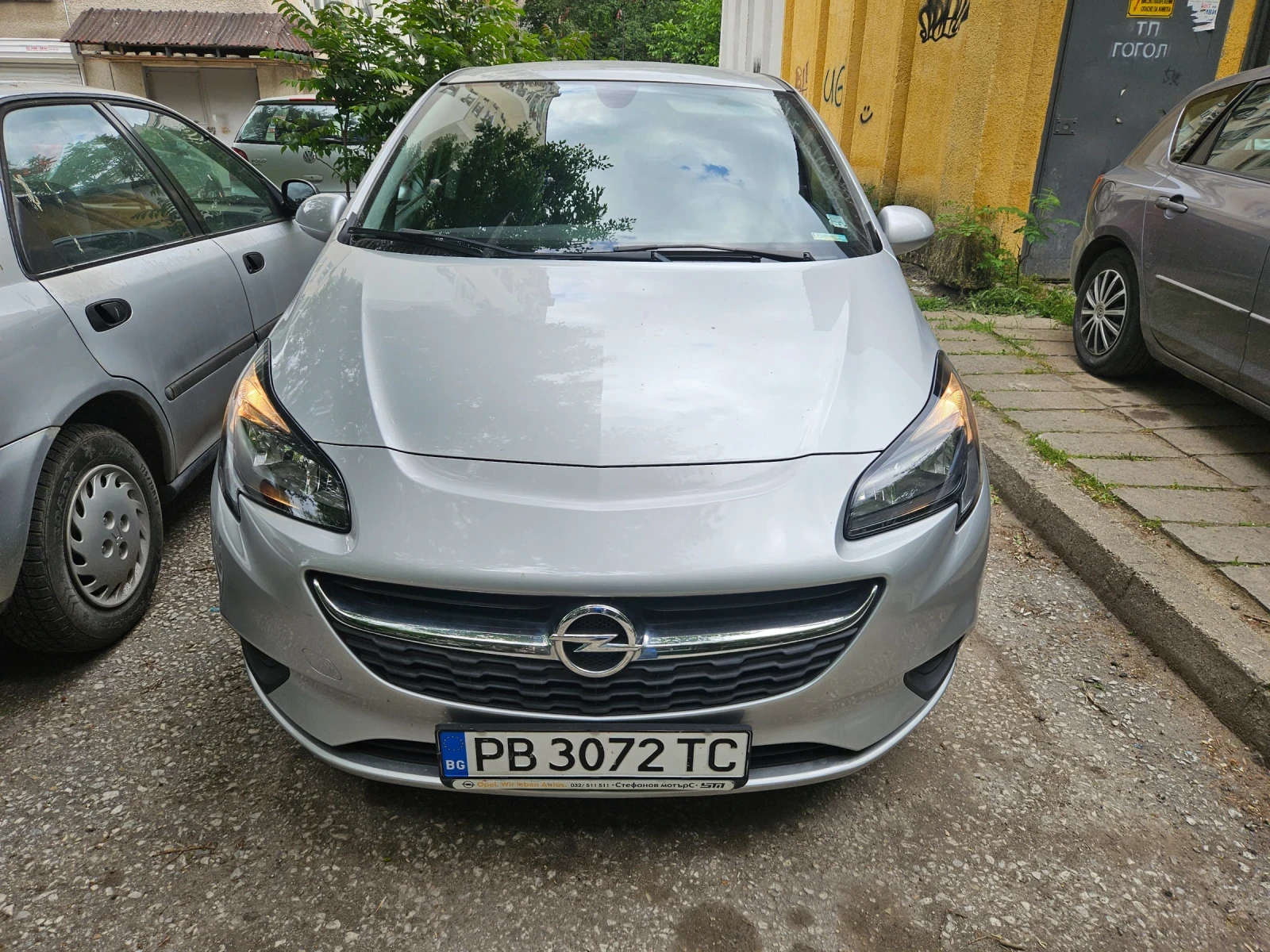 Opel Corsa exite