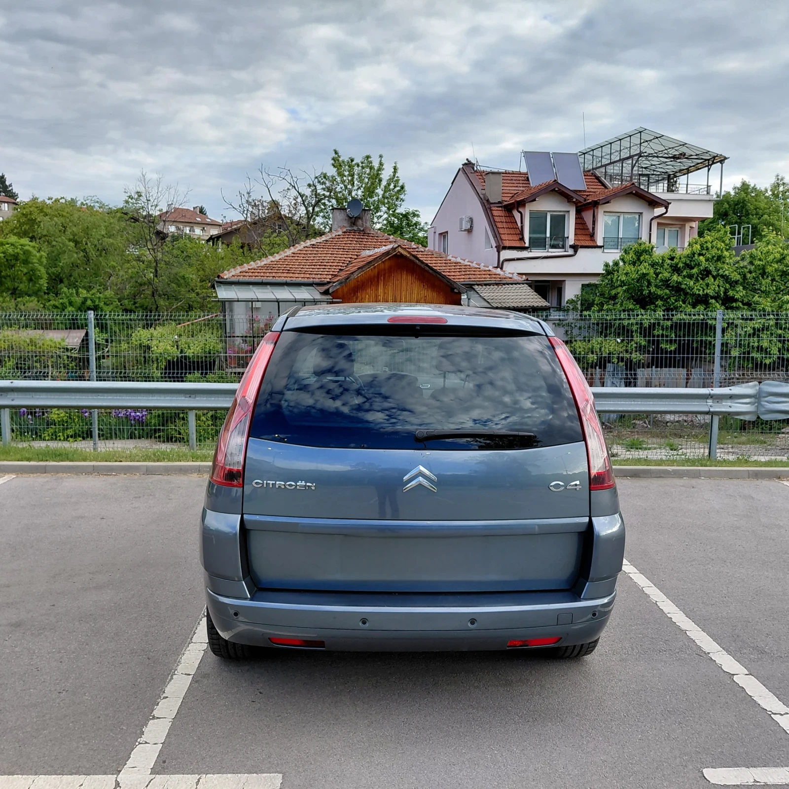 Citroen Grand C4 Picasso 1.6 HDi, снимка 6 - Автомобили и джипове - 54581560