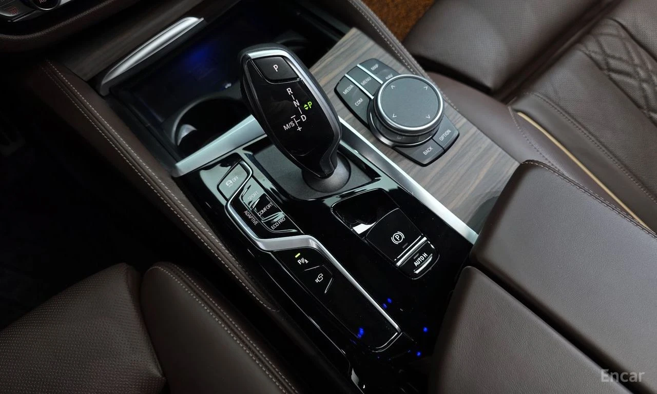 BMW 550 �550i* XDRIVE* LASER* DISTRONIC* �����* 360* HUD*  | Mobile.bg � ����������� 12