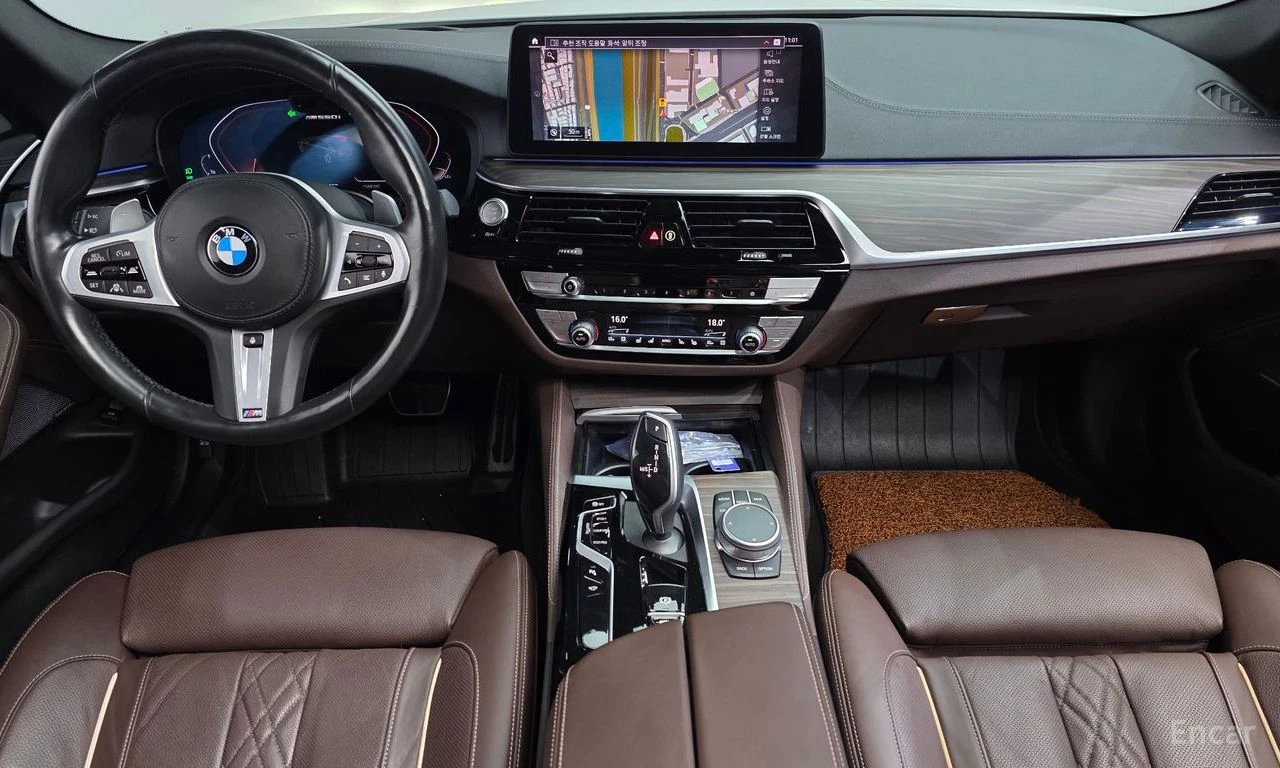 BMW 550 �550i* XDRIVE* LASER* DISTRONIC* �����* 360* HUD*  | Mobile.bg � ����������� 6