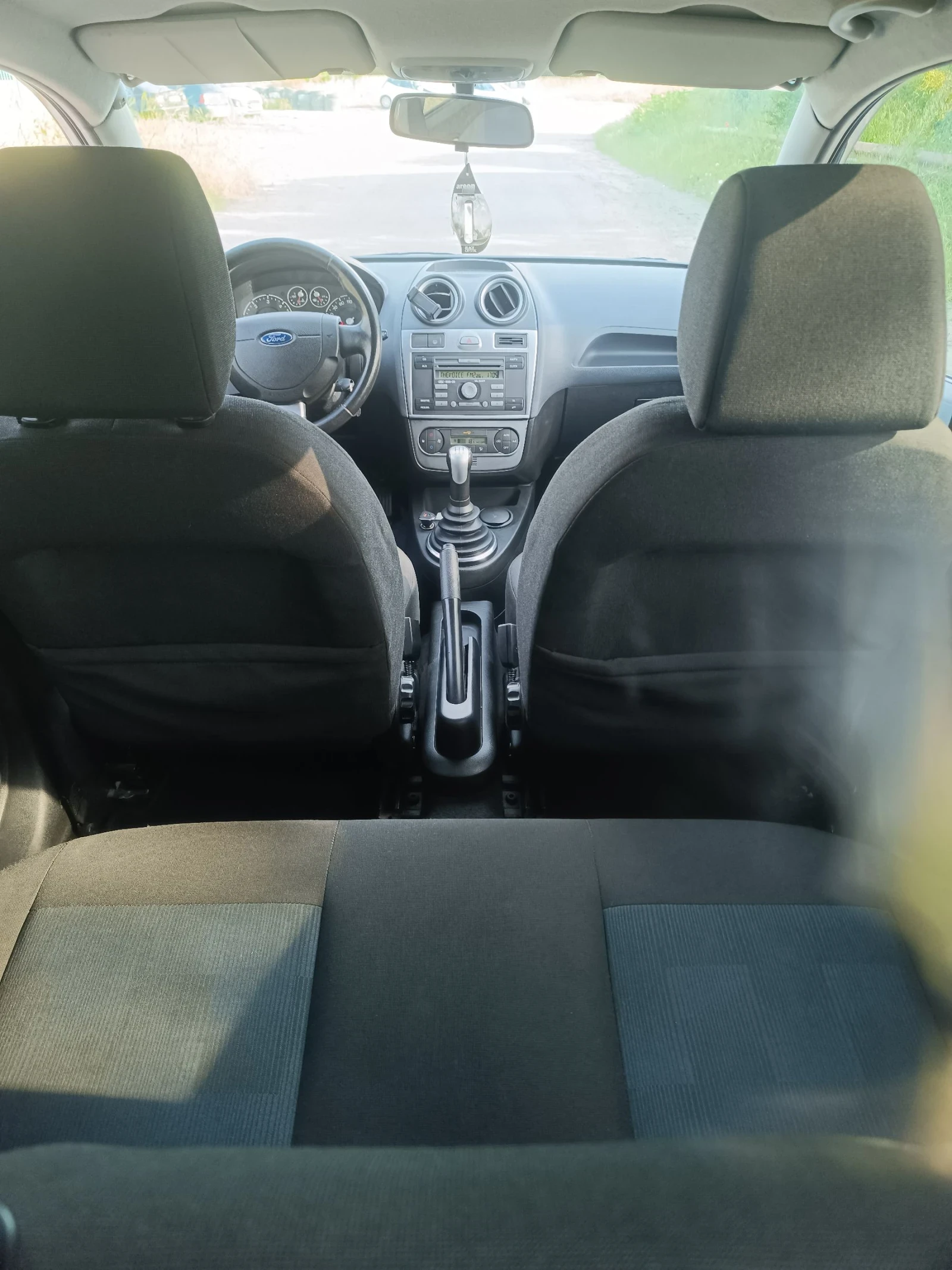 Ford Fiesta, снимка 12 - Автомобили и джипове - 55108372
