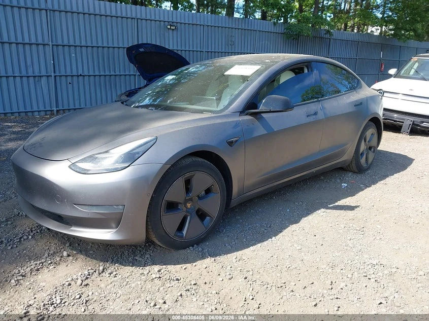 Tesla Model 3 Long Range, снимка 2 - Автомобили и джипове - 55272141