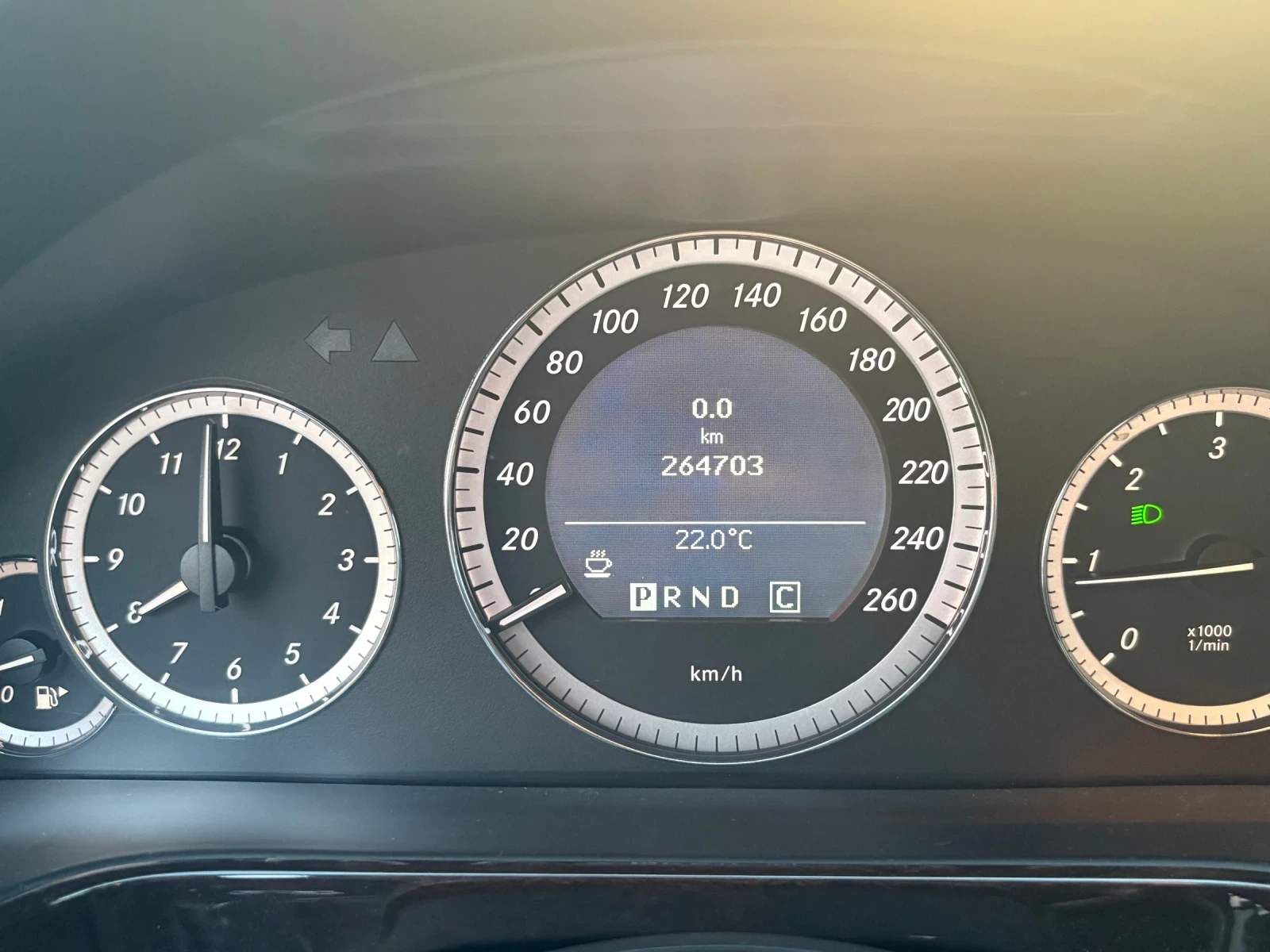 Mercedes-Benz E 250, снимка 9 - Автомобили и джипове - 55781688