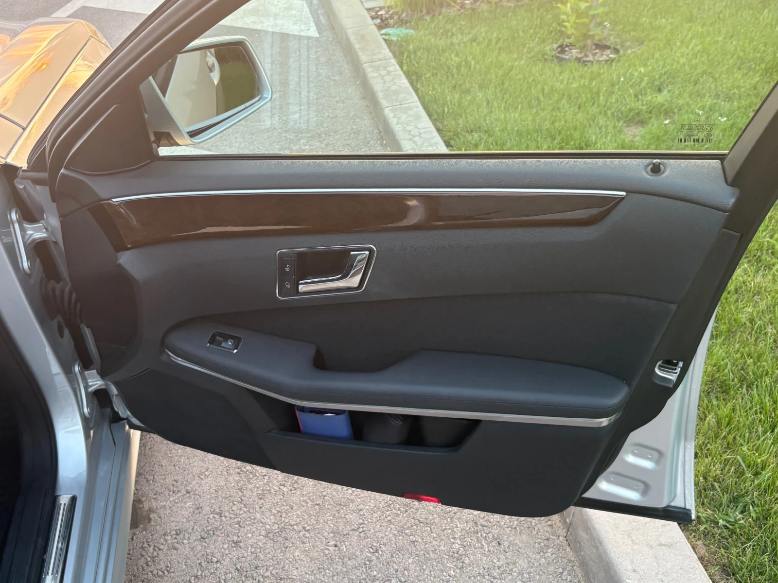 Mercedes-Benz E 250, снимка 16 - Автомобили и джипове - 55781688