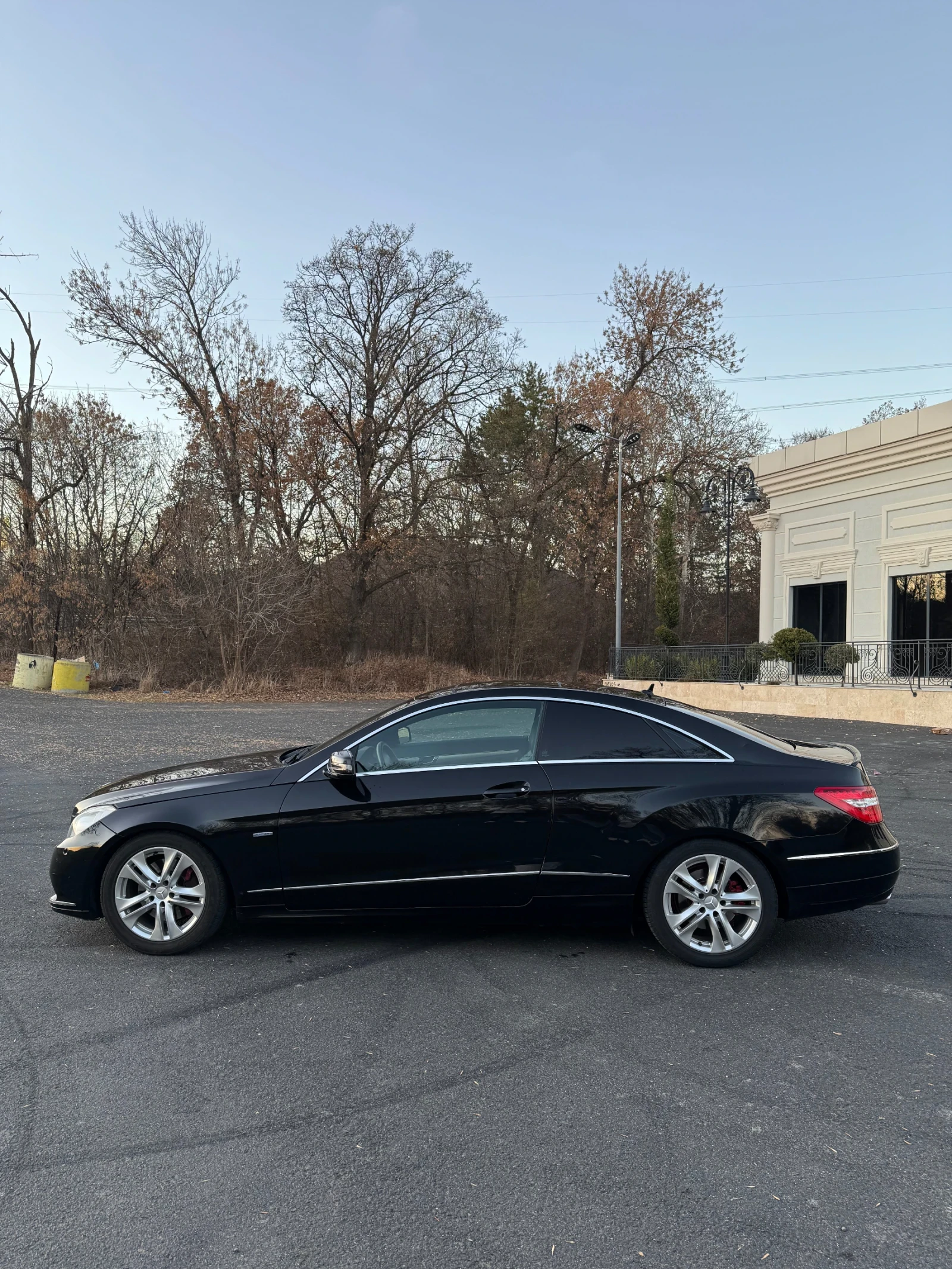 Mercedes-Benz E 350 /// PANO /// OBDUHVANE ///, снимка 6 - Автомобили и джипове - 55996749