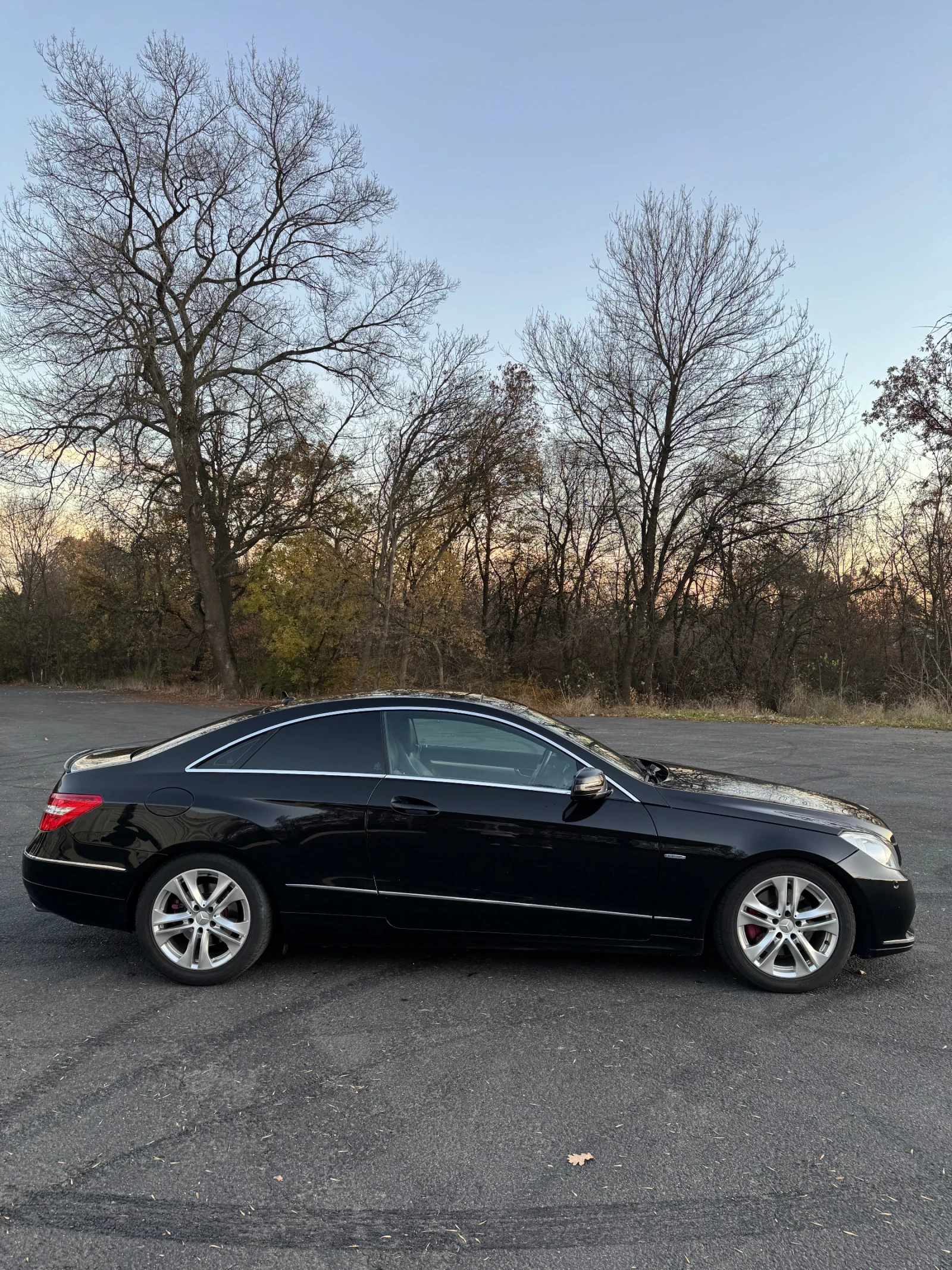 Mercedes-Benz E 350 /// PANO /// OBDUHVANE ///, снимка 2 - Автомобили и джипове - 55996749