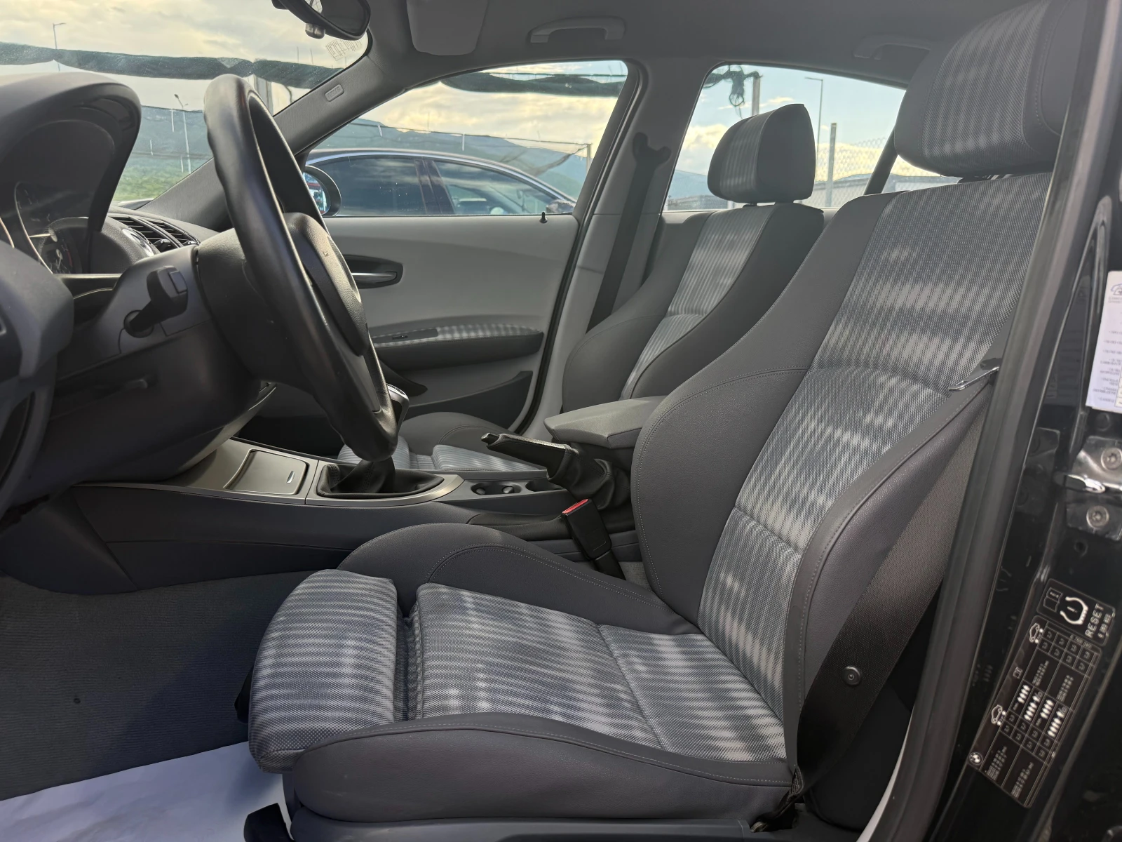 BMW 120 120d , снимка 10 - Автомобили и джипове - 56234889