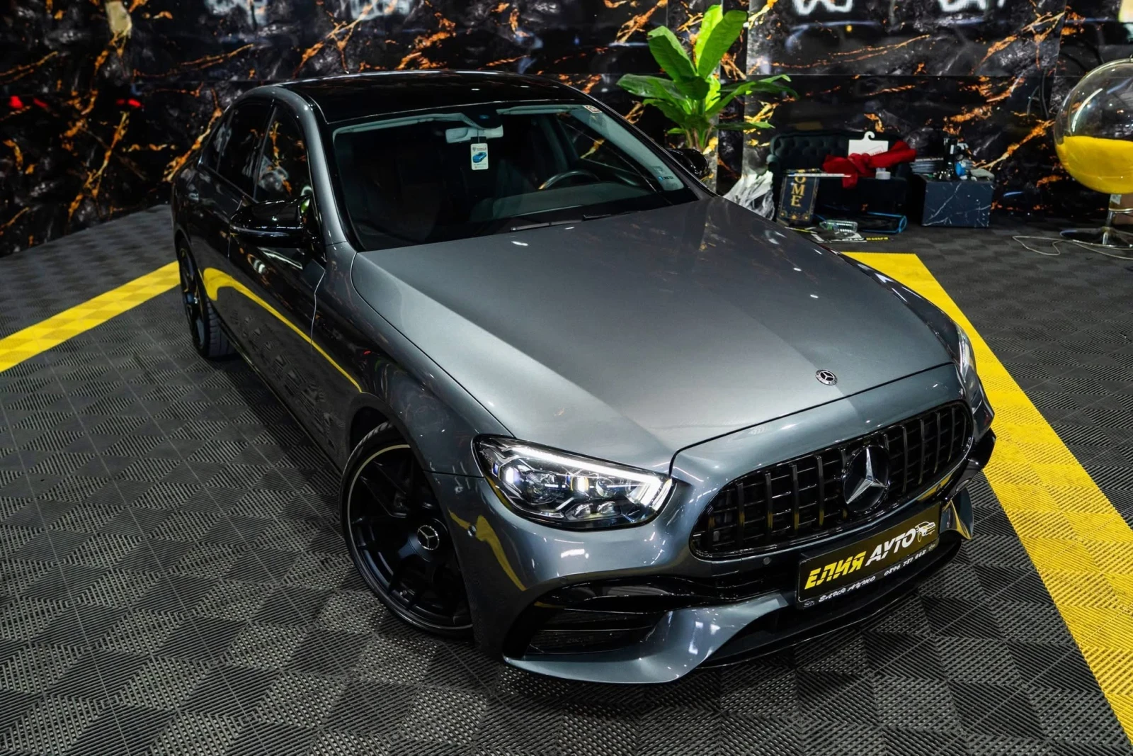 Mercedes-Benz E 220 D FULL AMG LINE LED NAVI BURM ������ 100% | Mobile.bg � ����������� 2