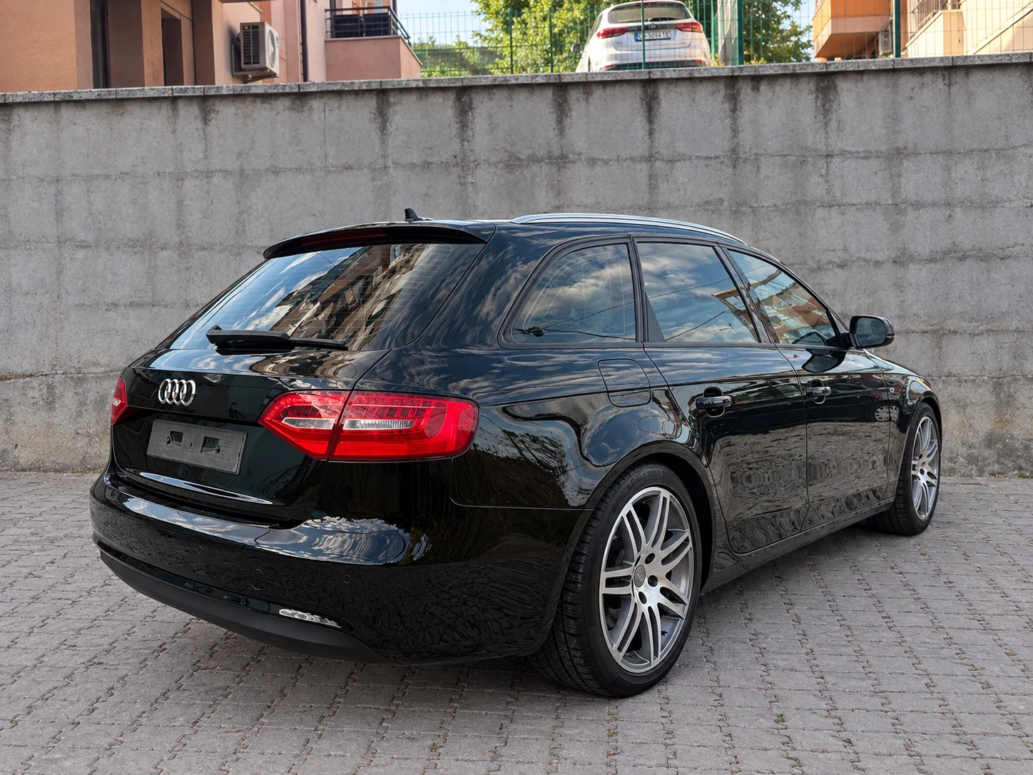 Audi A4 2.0 TDI Face Navi Подгрев, снимка 5 - Автомобили и джипове - 56433039