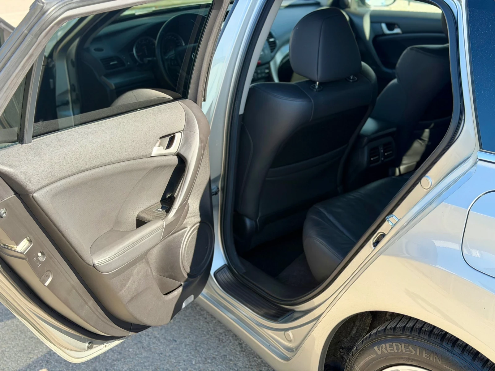 Honda Accord 2.4i Executive Automatic �������� ������� | Mobile.bg � ����������� 9