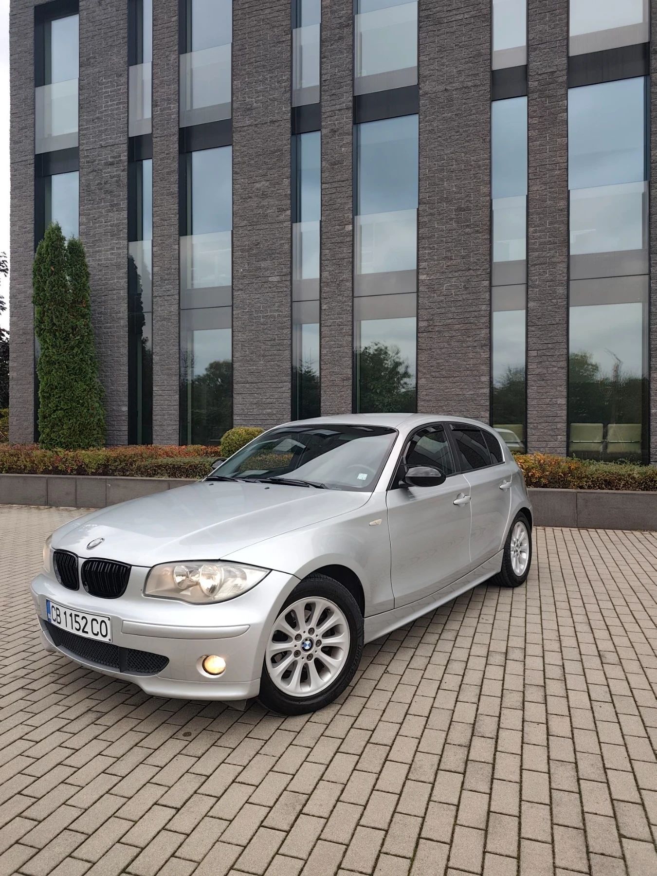 BMW 120 118d УНИКАТ, ПЕРФЕКТНА