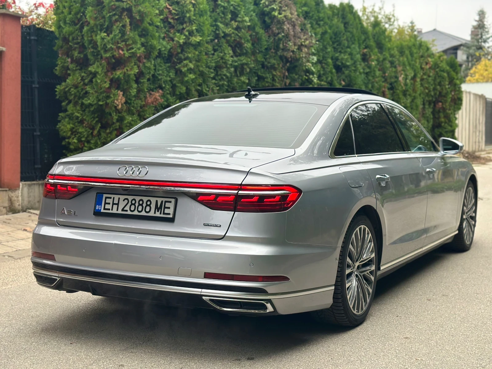 Audi A8 55TFSI* LONG* S LINE* B&O 3D* PANORAMA* , снимка 4 - Автомобили и джипове - 56691443