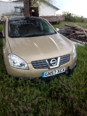 Обява за продажба на Nissan Qashqai 2.0 benzin avtomat ~1 111 лв. - изображение 1