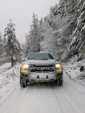 Ford F150 RAPTOR 