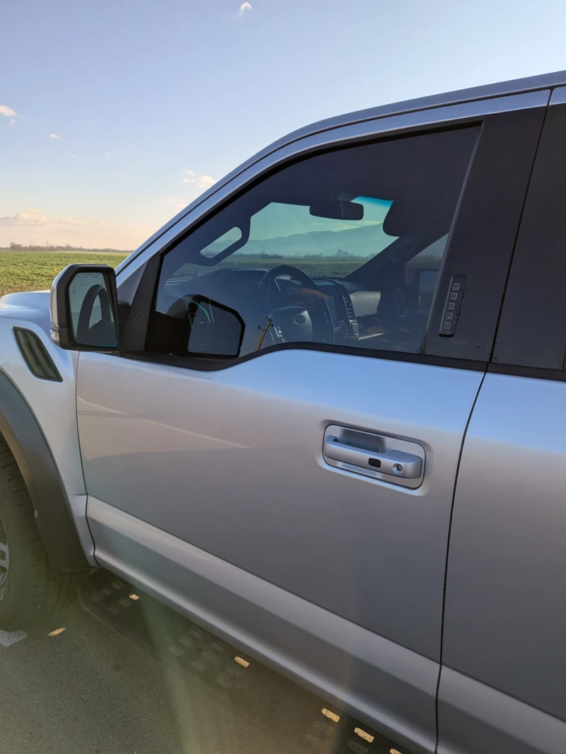 Ford F150 RAPTOR, снимка 3 - Автомобили и джипове - 52863133