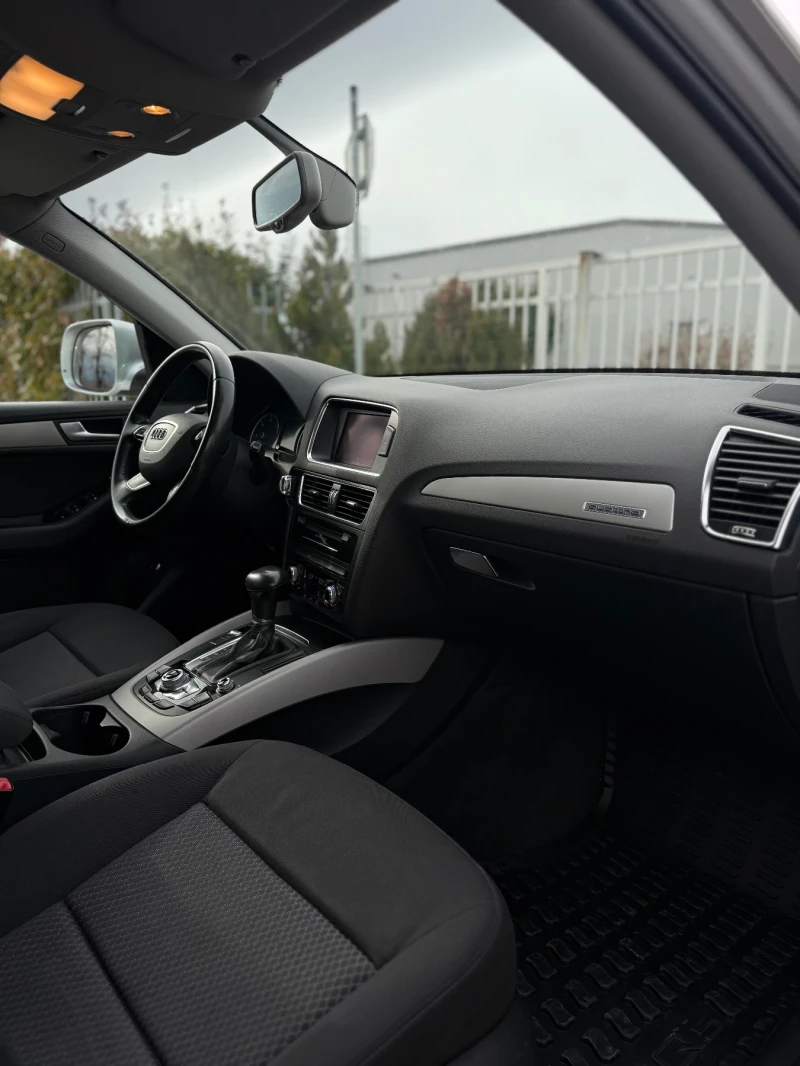 Audi Q5 3.0TDI/ Quattro/ EURO5/ FACE/ ПОДГРЕВ/ КАМЕРА/, снимка 11 - Автомобили и джипове - 53284628