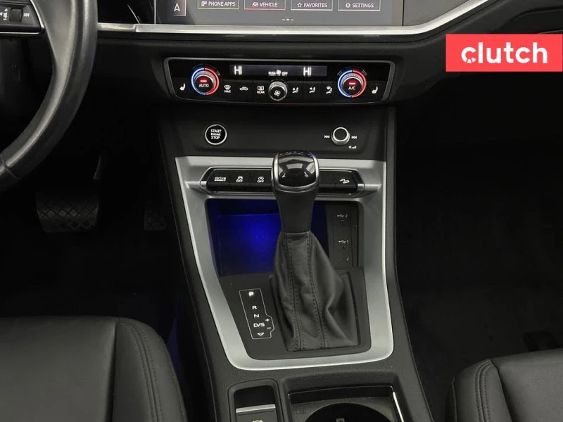 Audi Q3 Technik* 45 TFSI* АвтоКредит* (ЦЕНА ДО БГ), снимка 15 - Автомобили и джипове - 53447549