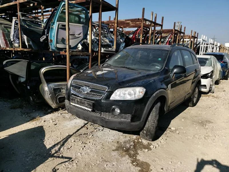 Chevrolet Captiva 2.4 i , снимка 1 - Автомобили и джипове - 23470817