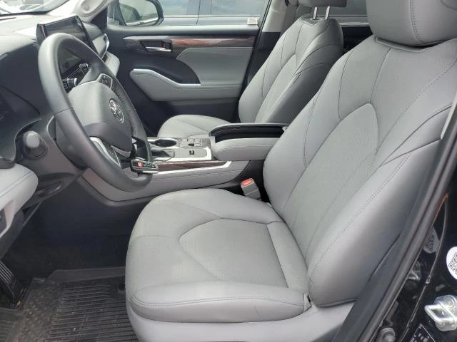 Toyota Highlander 2.5L 4 All wheel drive - изображение 4