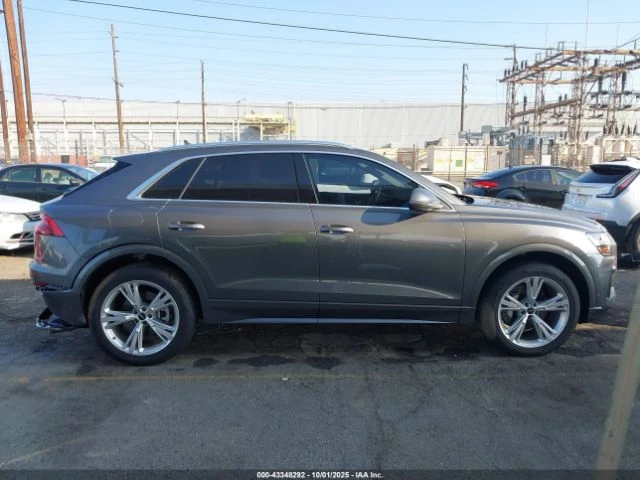 Audi Q8 PREMIUM PLUS 55 TFSI QUATTRO TIPTRONIC, снимка 3 - Автомобили и джипове - 53841269