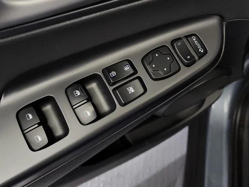 Hyundai Kona 1.6Т, снимка 13 - Автомобили и джипове - 54253020