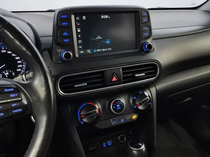 Hyundai Kona 1.6Т, снимка 17 - Автомобили и джипове - 54253020