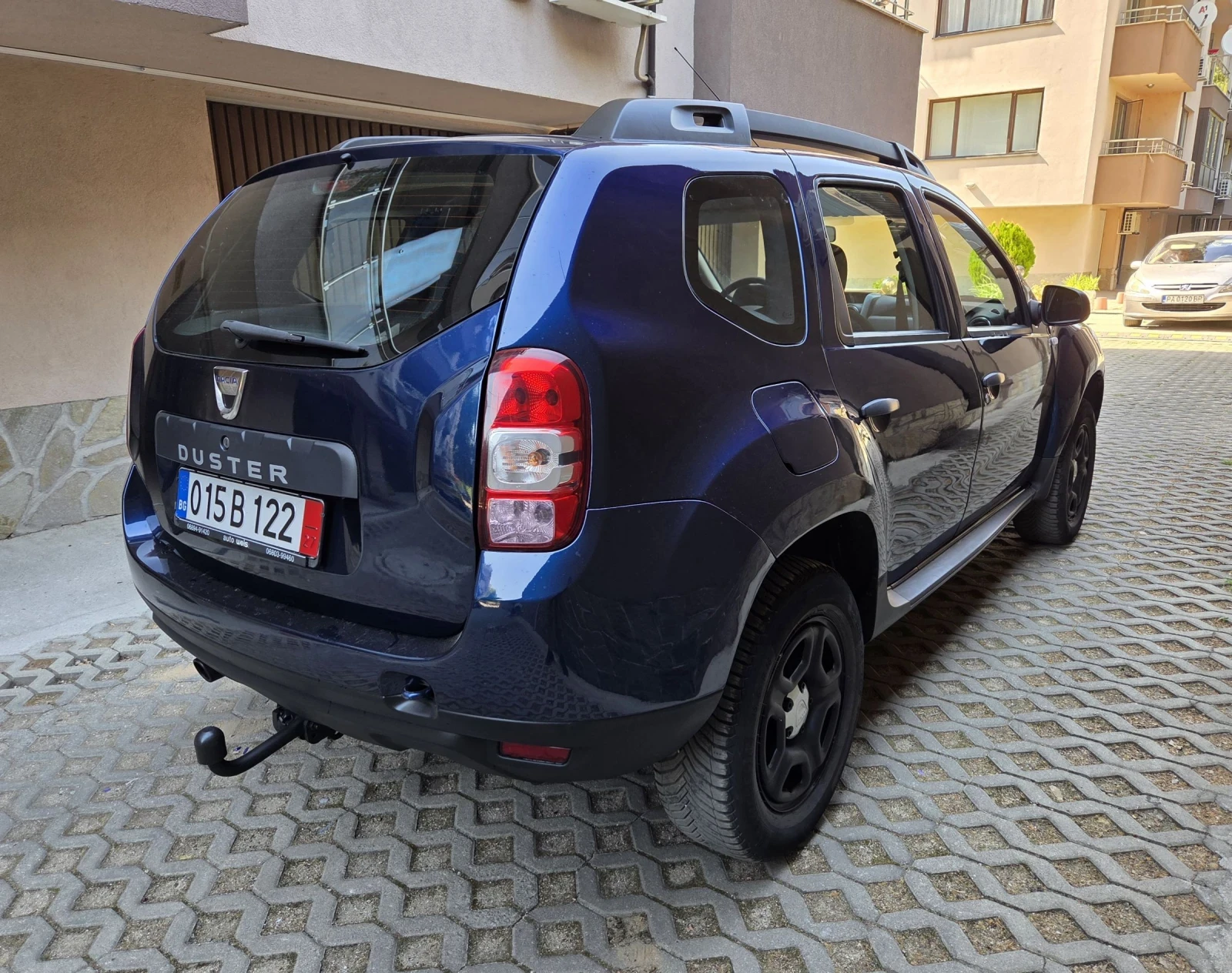 Dacia Duster 1.6I - изображение 4