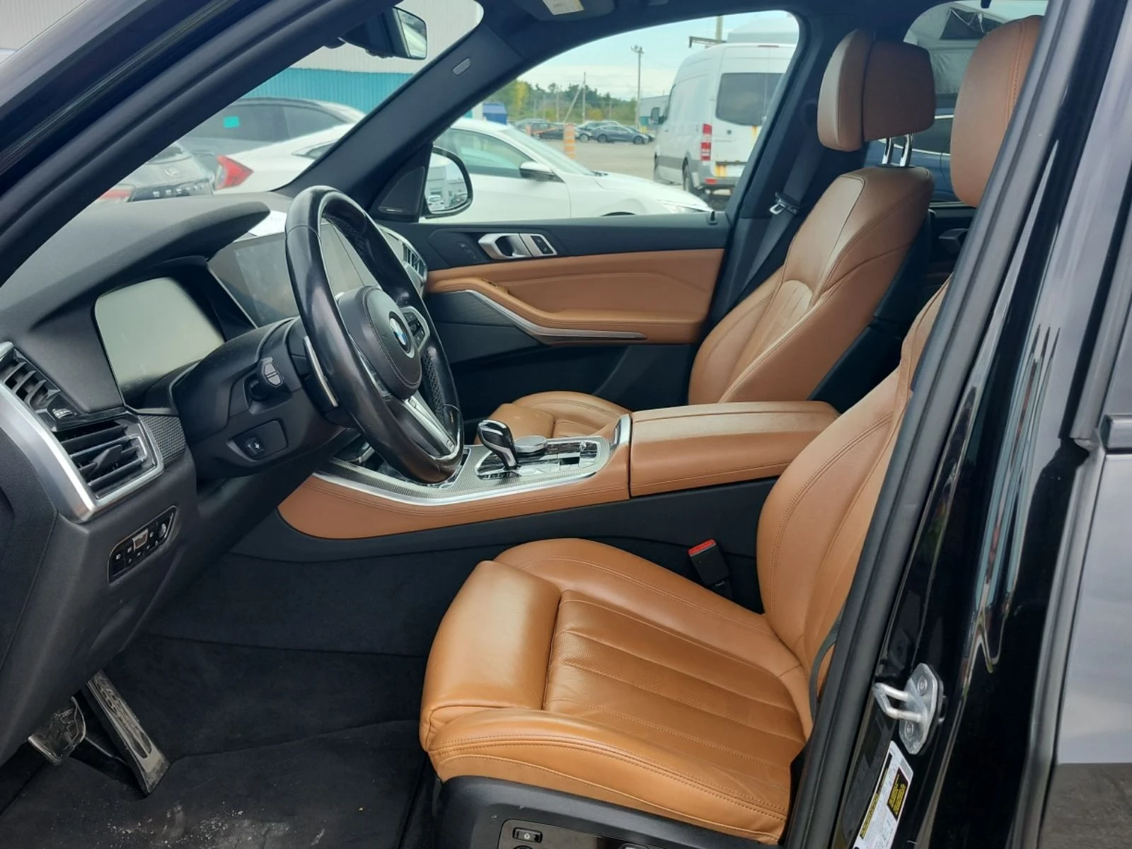 BMW X5 xDrive40i - изображение 8