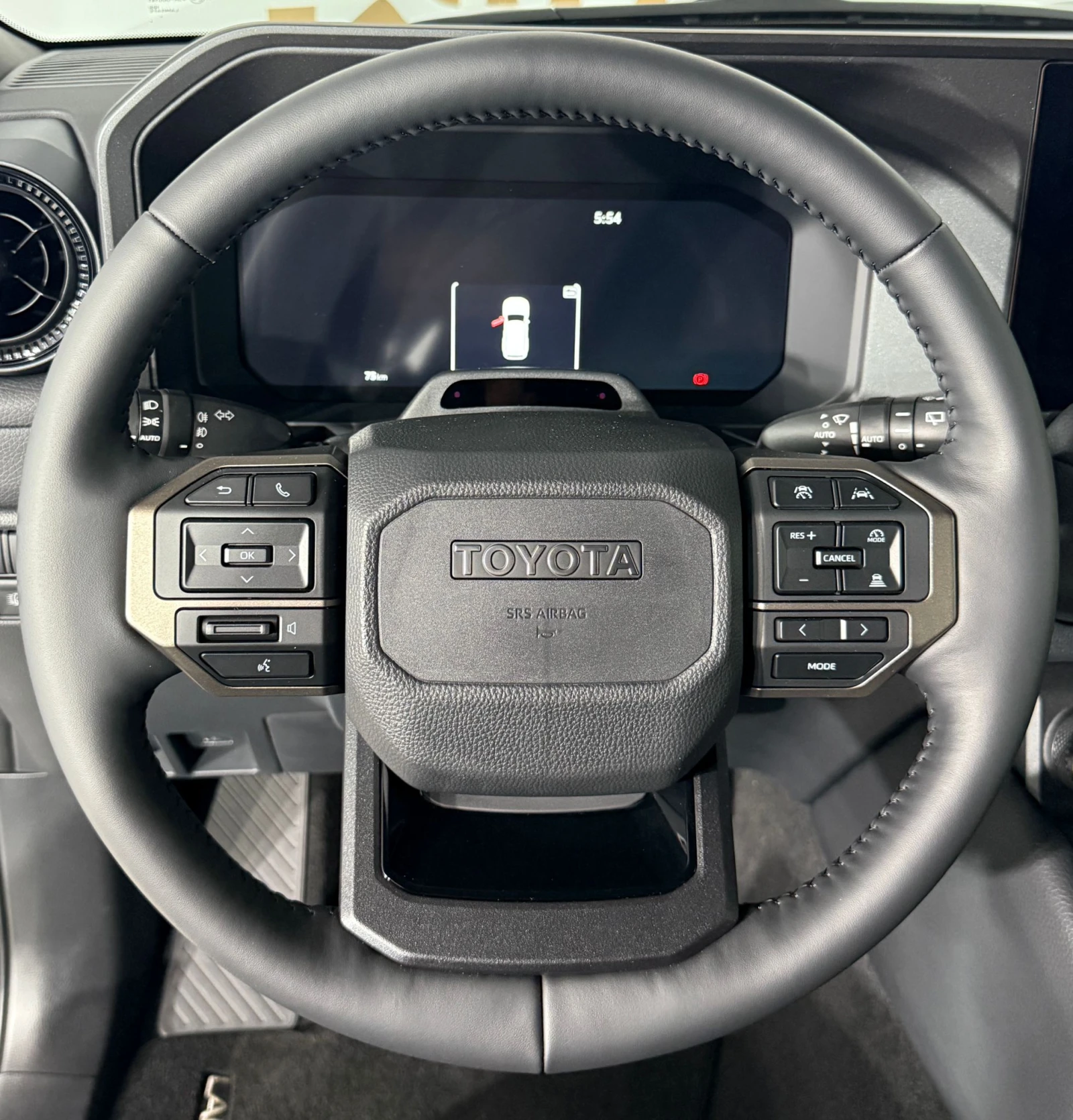 Toyota Land cruiser 250* Executive* Prado* 2.8D* 4x4*  | Mobile.bg   12