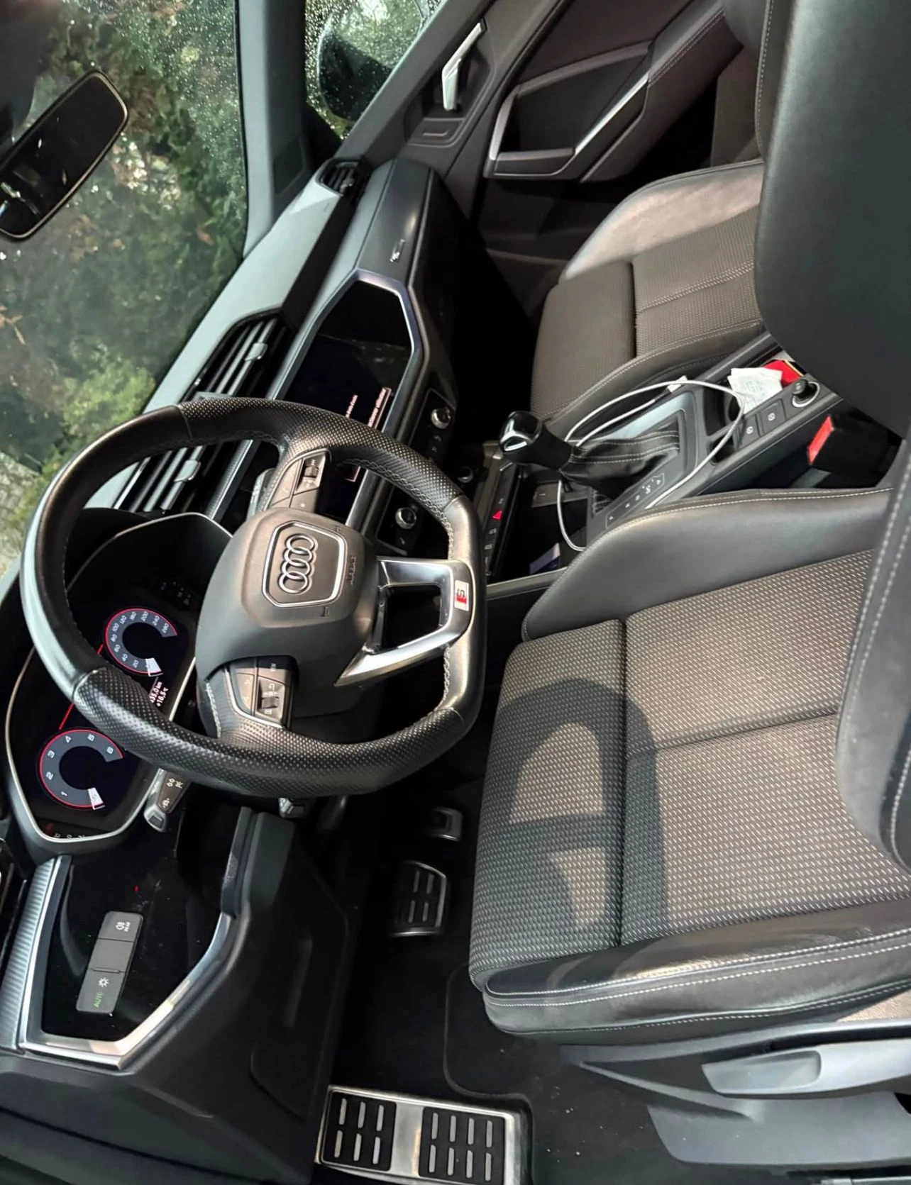 Audi Q3 Sportback 150ch S-LINE S-TRONIC 7 -  PACK FULL BLACK  - изображение 2