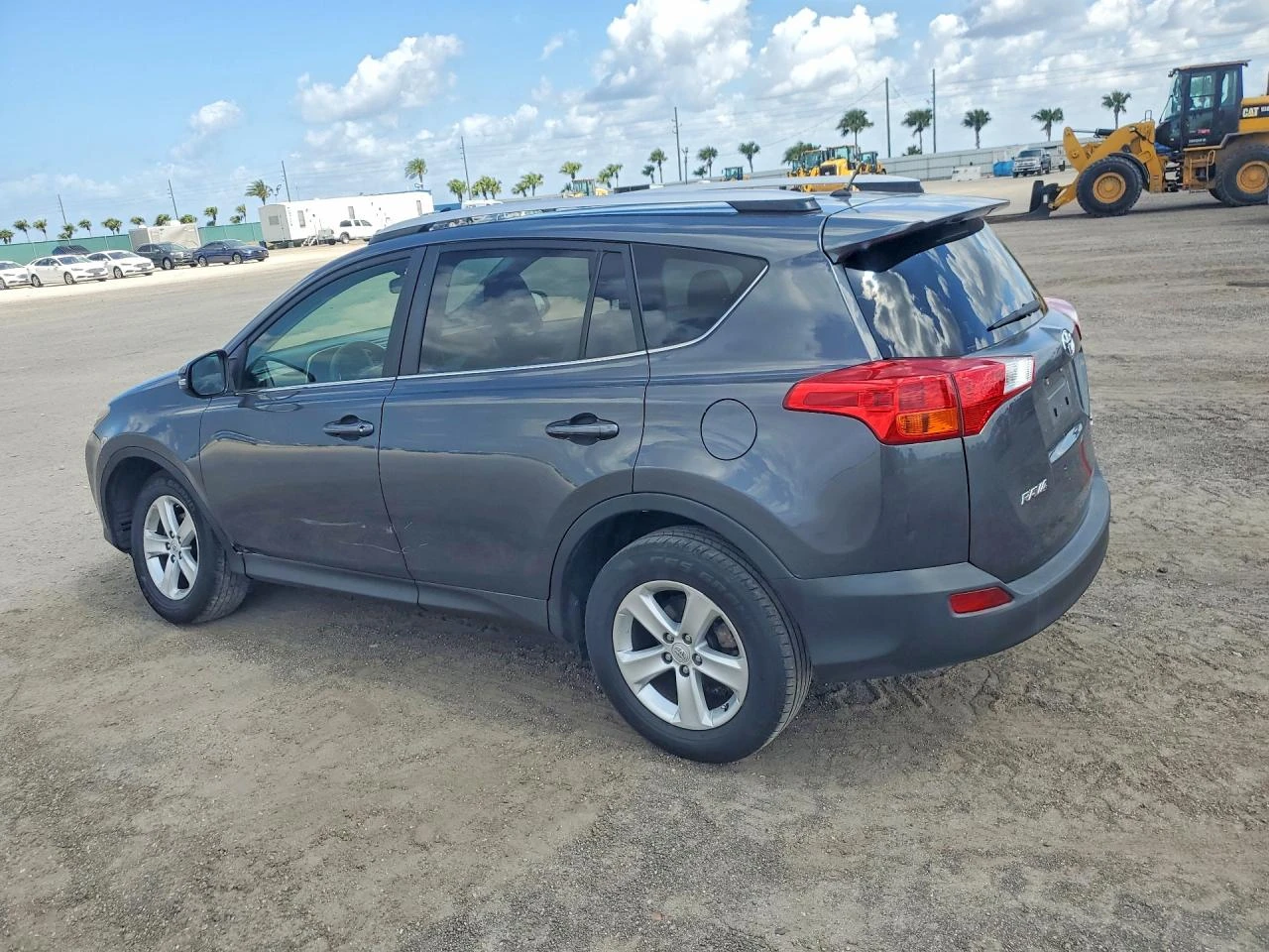 Toyota Rav4 XLE, снимка 4 - Автомобили и джипове - 54011893