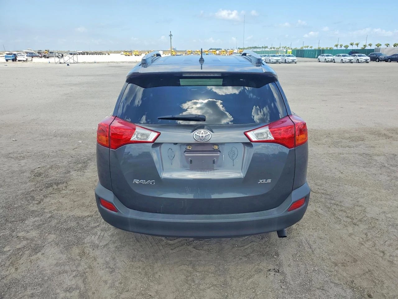 Toyota Rav4 XLE, снимка 6 - Автомобили и джипове - 54011893