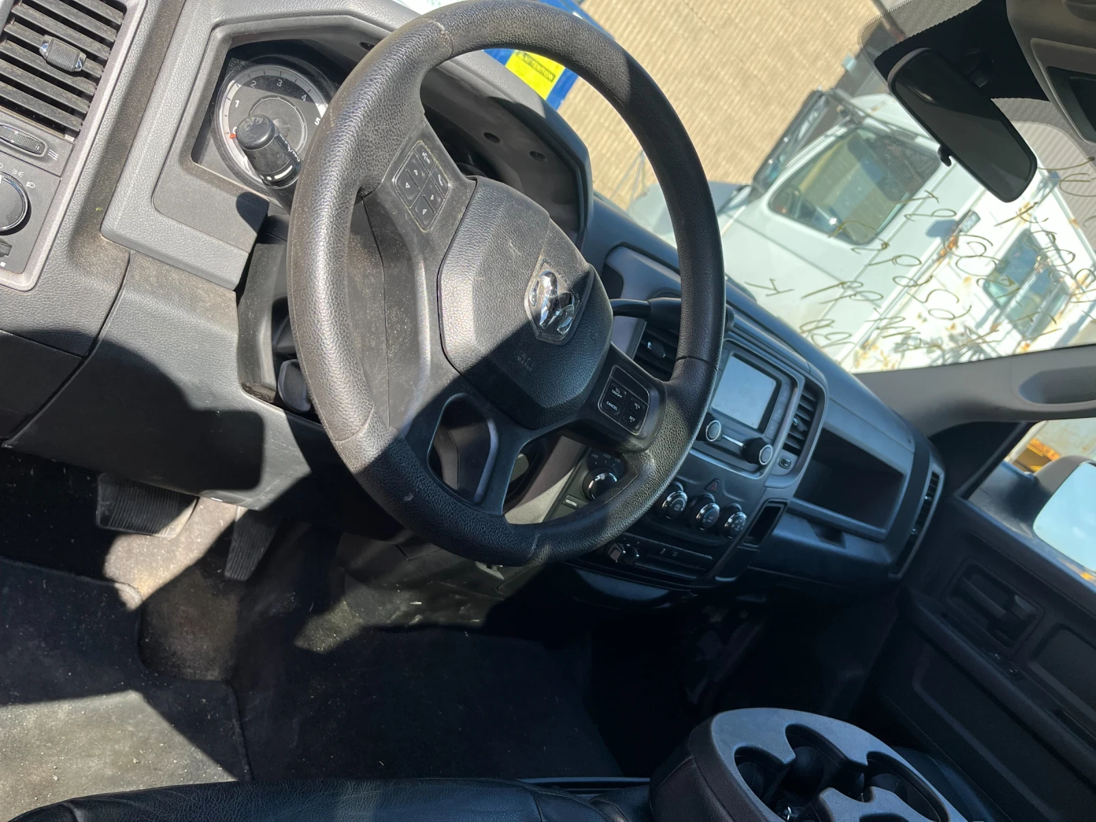 Dodge RAM 1500 5.7 Hemi, снимка 4 - Автомобили и джипове - 54705203