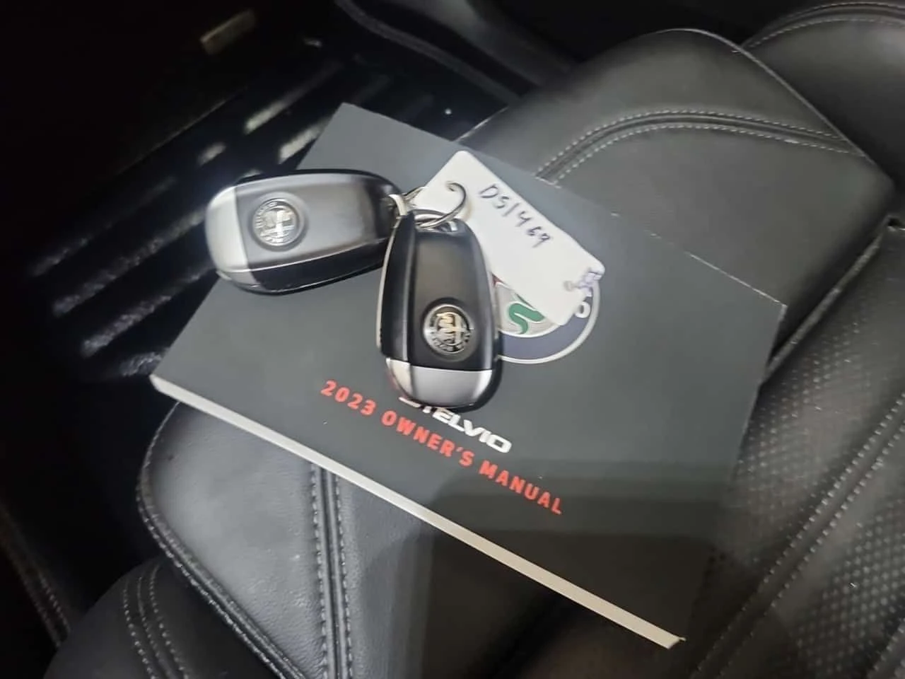Alfa Romeo Stelvio * ESTREMA * CARFAX * ЦЕНА ДО БГ, снимка 10 - Автомобили и джипове - 54729472