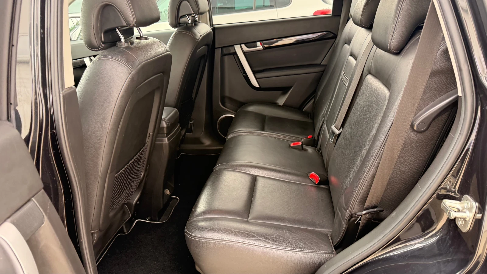 Chevrolet Captiva 2.2VCDi 184k.c* 4WD LTZ* Navi* 7 �����* Navi*  | Mobile.bg � ����������� 8