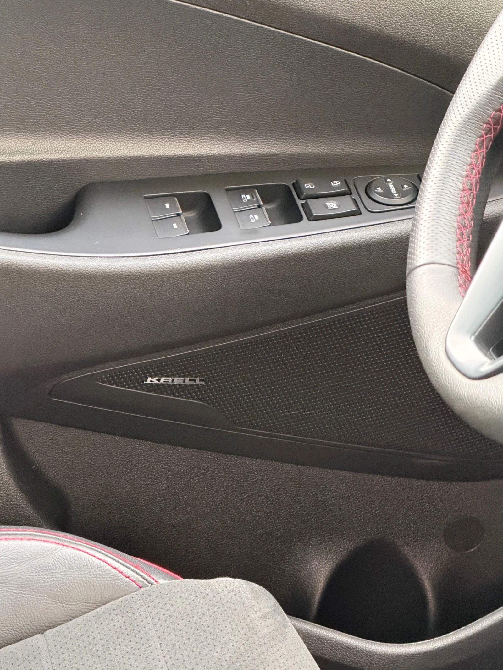 Hyundai Tucson 42500 km N-line, снимка 10 - Автомобили и джипове - 55416664