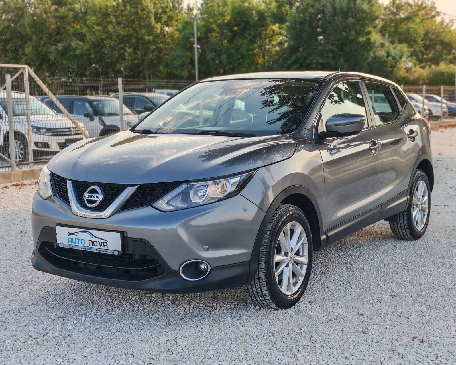 Nissan Qashqai 1.5 110 К.С. ДИЗЕЛ! , снимка 3 - Автомобили и джипове - 55905833