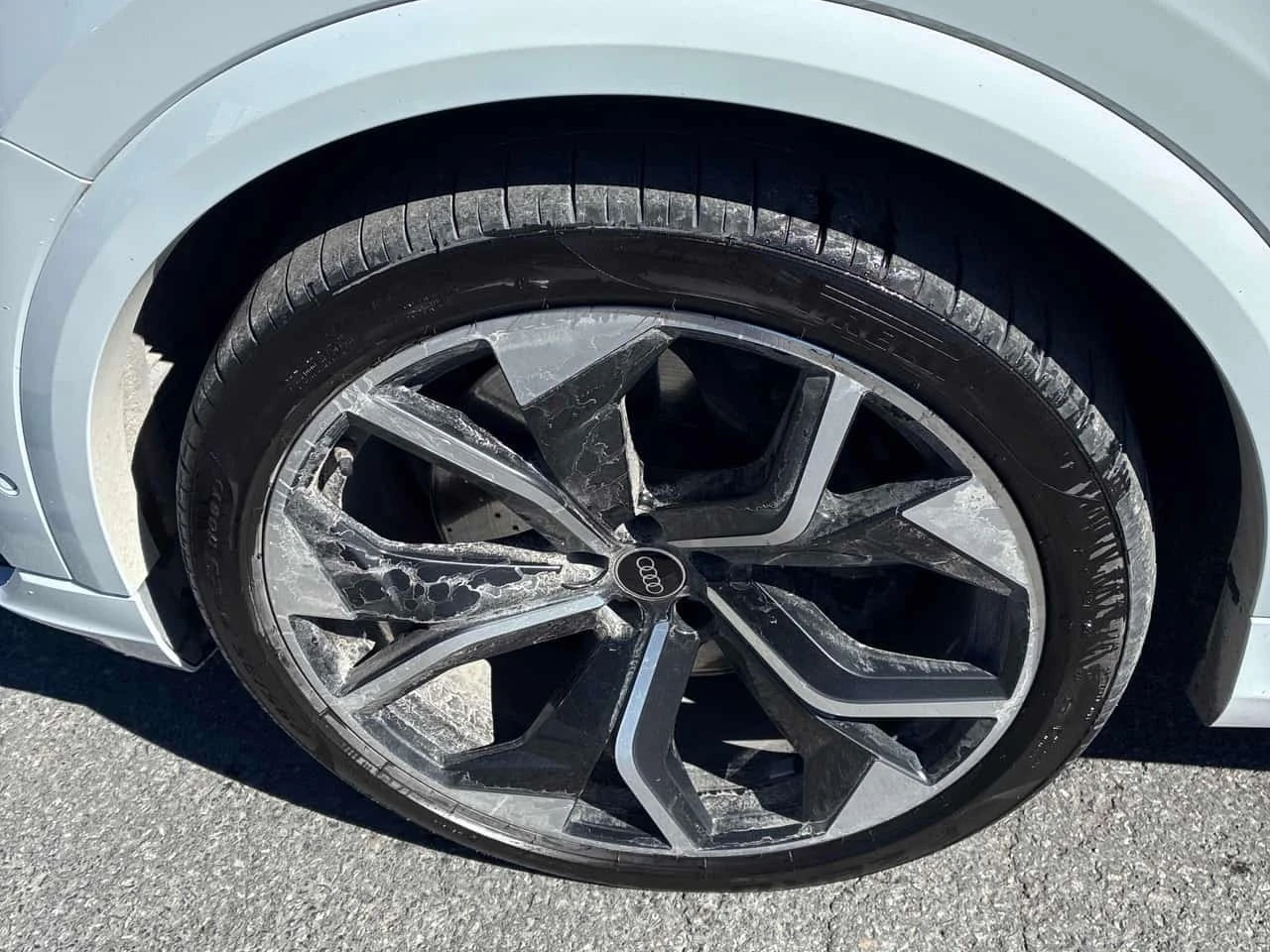Audi RSQ8 4.0 TFSI quattro  CARFAX | Mobile.bg � ����������� 7