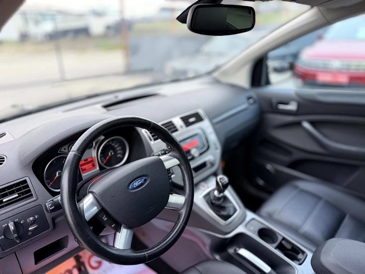 Ford Kuga 2.0TDCi 4x4 PANORAMA, снимка 10 - Автомобили и джипове - 56659237
